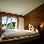 Chesa Suot Brattas 22 - *